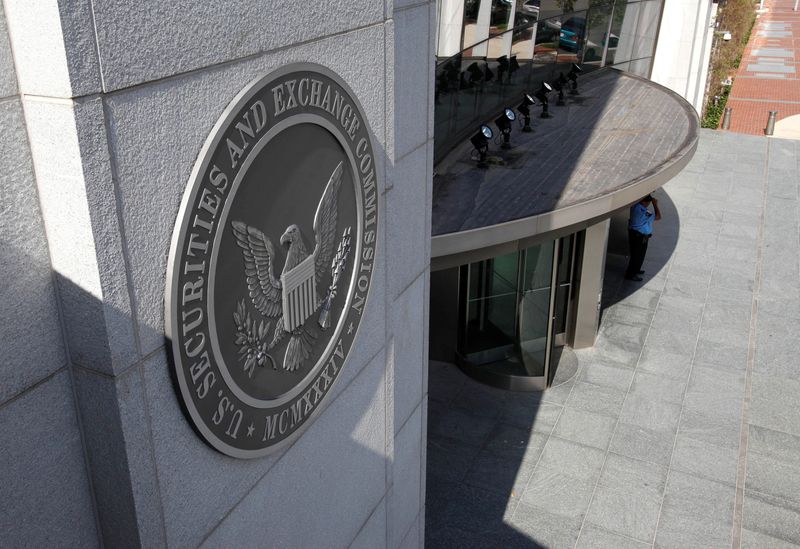 FILE PHOTO: The headquarters of the U.S. Securities and Exchange Commission are seen in Washington