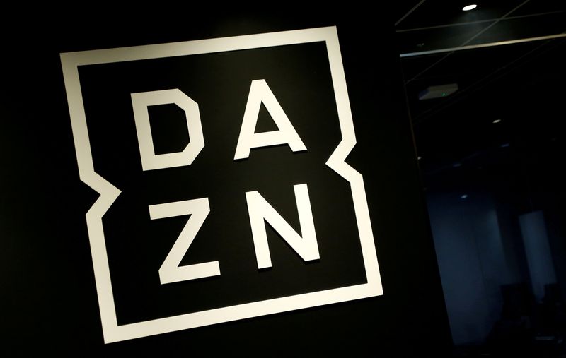 Il logo Dazn presso la sede del gruppo a Tokyo