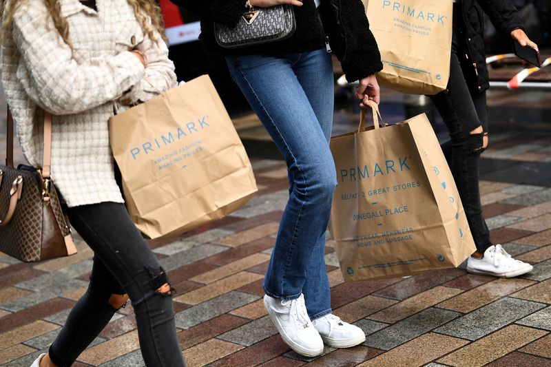 AB FOODS: PRIMARK VA TESTER LE SERVICE CLICK & COLLECT, PERSPECTIVES DU GROUPE MAINTENUES 