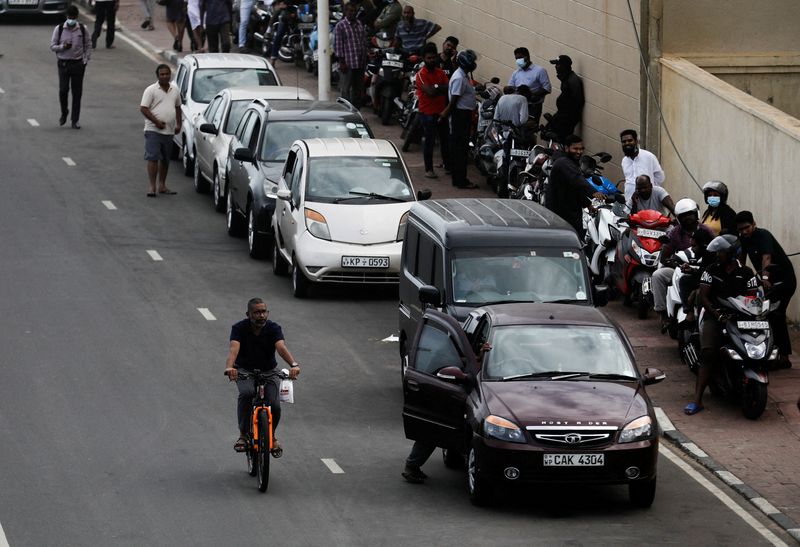 FILE PHOTO: Sri Lankans turn to bicycles as fuel crisis worsens