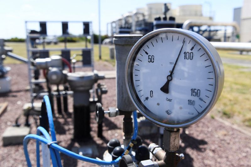 ARCHIV: Ein Manometer bei der Gashandelsgesellschaft VNG AG in Bad Lauchstädt, Deutschland