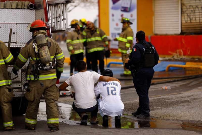 Convenience store burned by unknown attackers, in Ciudad Juarez