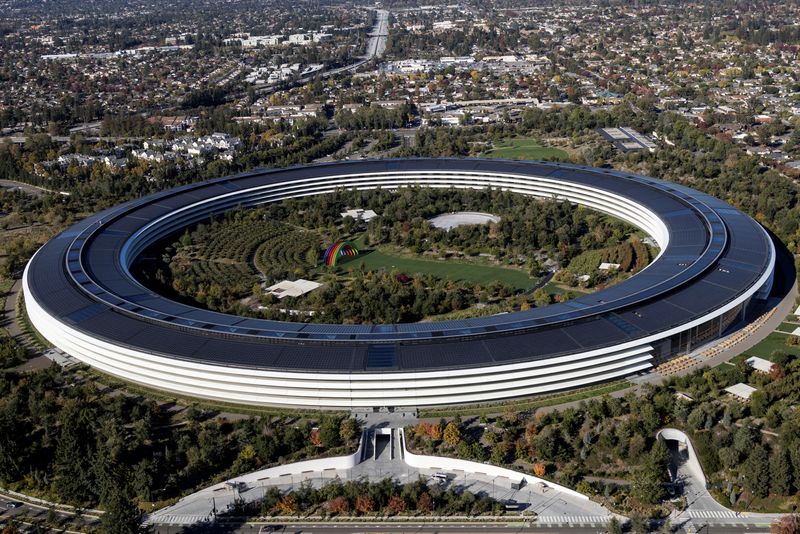 FILE PHOTO: Aerial view of Apple's headquarters in Cupertino, California
