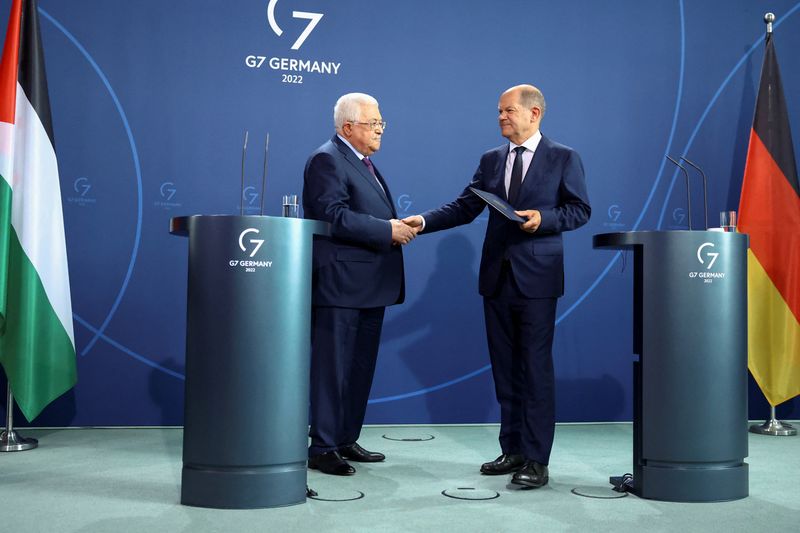 German Chancellor Scholz meets Palestinian President Abbas