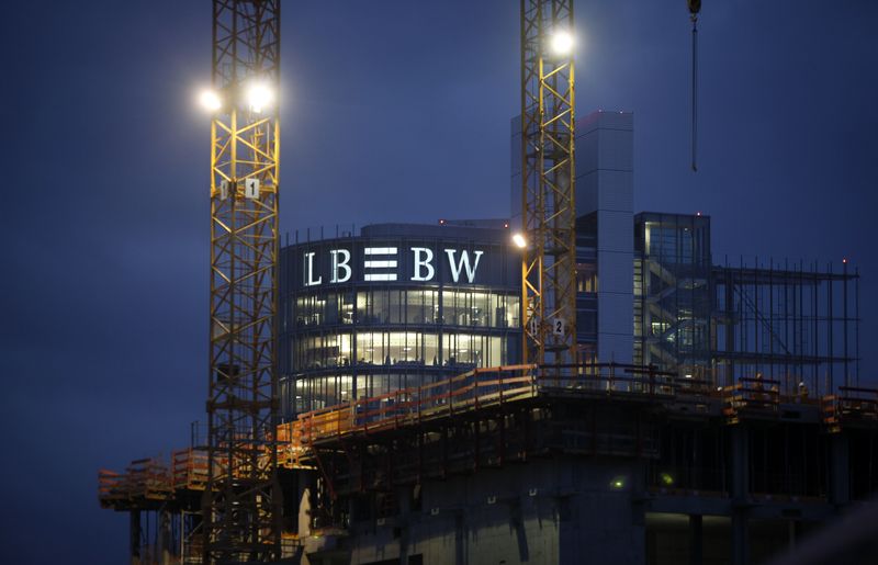 ARCHIV: Die Zentrale der größten deutschen Landesbank, der LBBW, in Stuttgart