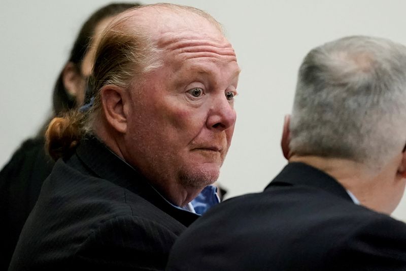 Celebrity chef Mario Batali settles sexual assault lawsuits in Boston