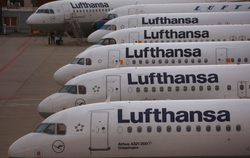 FILE PHOTO: Lufthansa pilots on strike at Frankfurt airport