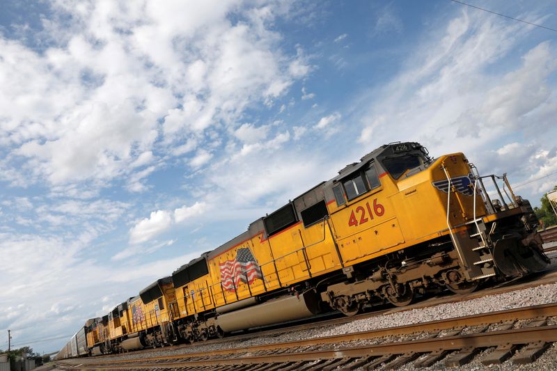 Cuadro informativo: el acuerdo de última hora entre los ferrocarriles y los sindicatos de EE. UU. ayuda a centrarse en el futuro.