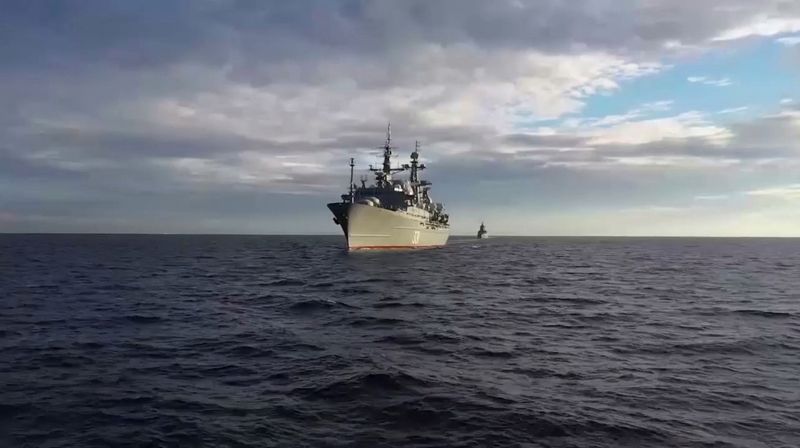 Россия проводит военные учения в Северном Ледовитом океане у Аляски
