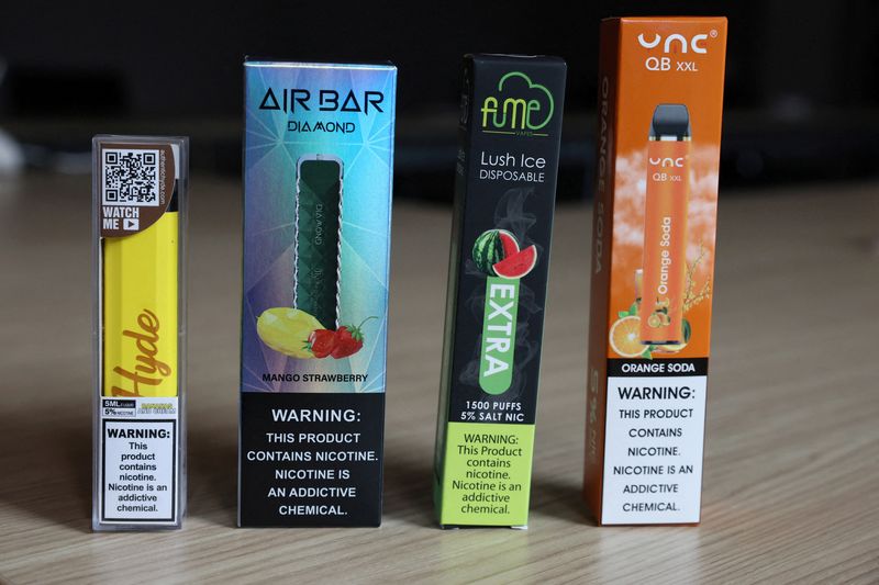 FILE PHOTO: New ‘Candy' e-cigs catch fire after U.S. regulators stamp out Juul's flavors