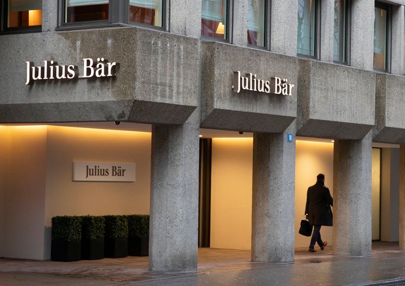 ARCHIV: Das Logo der Schweizer Privatbank Julius Bär an ihrem Hauptsitz in Zürich, Schweiz