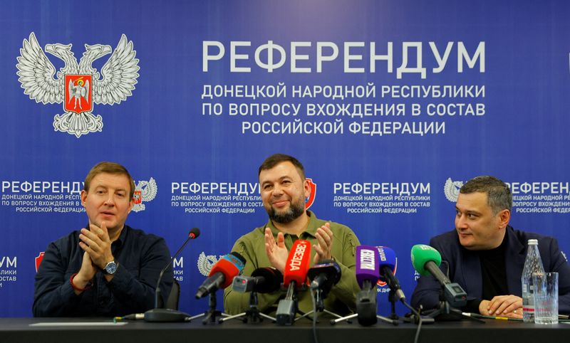 A news conference on preliminary results of a referendum in Donetsk