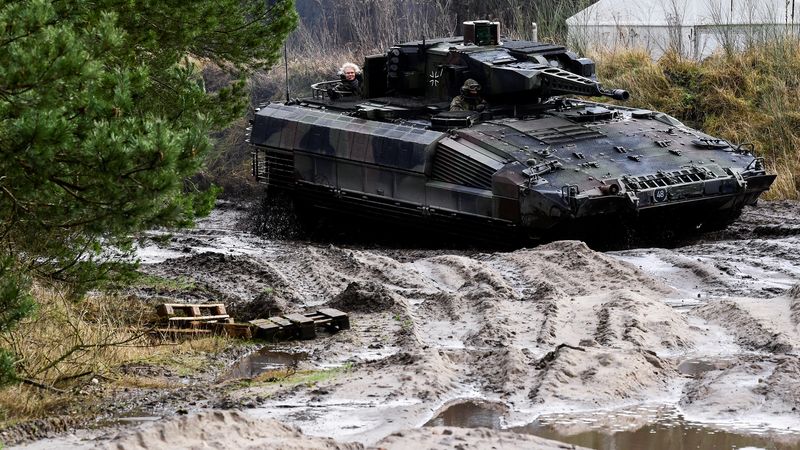 Oso Tormenta romano El fallo del tanque Puma es un "duro revés" para Alemania - ministerio de  defensa - Noticias de la bolsa de valores | MarketScreener