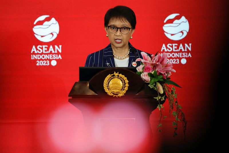Menlu Indonesia mengapresiasi dukungan China terhadap konsensus perdamaian Myanmar