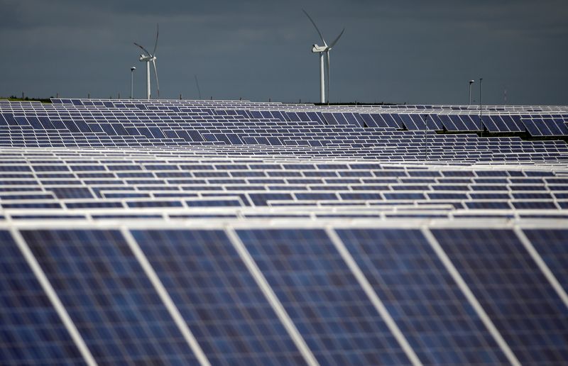 L’Italia deve aggiungere 190 GW di energia rinnovabile entro il 2035 per rispettare l’impegno del G7
