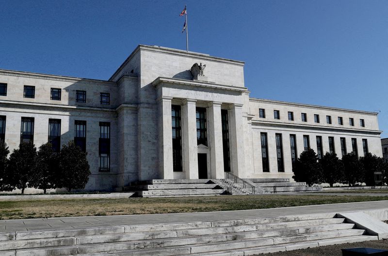 Sentralbanker tvinger markedene til å rive opp håndboken for rentekutt