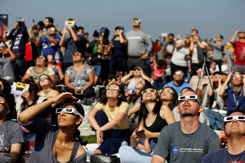 ExplainerTotal solar eclipse 2024 When is it and what to expect? 08